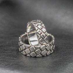 Roman wall ring