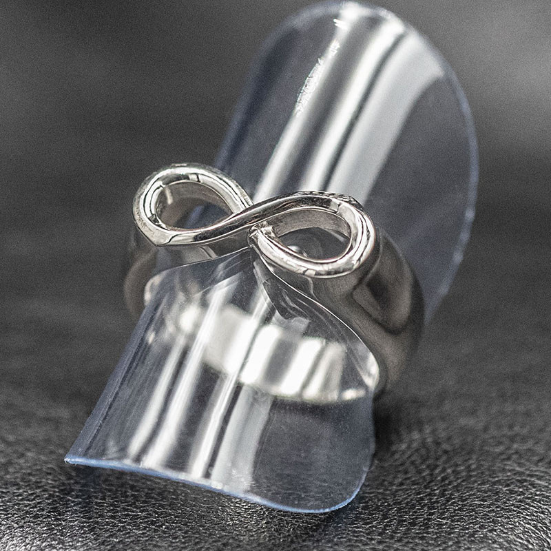 Infinity ring